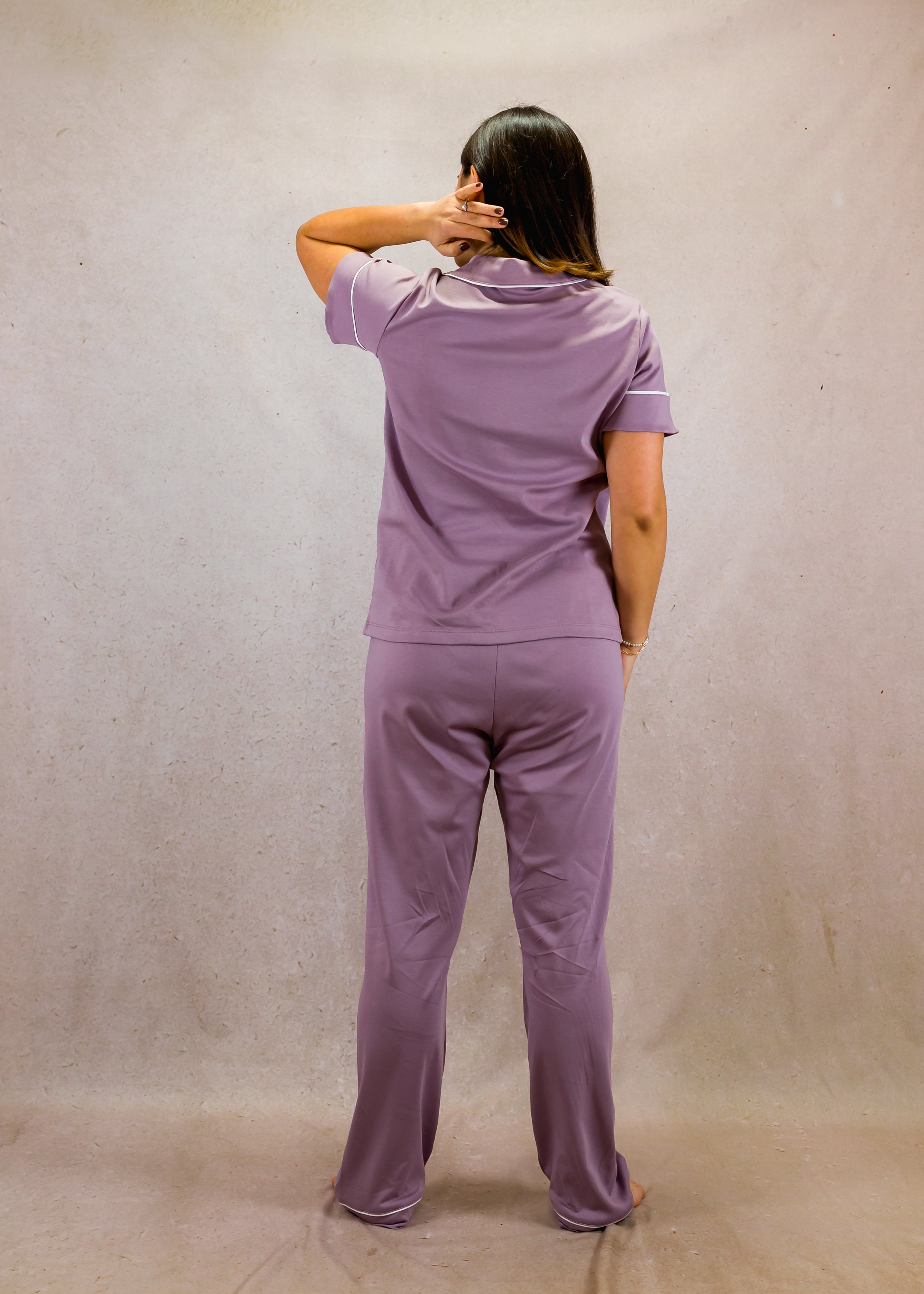 Pale purple set with short-sleeves